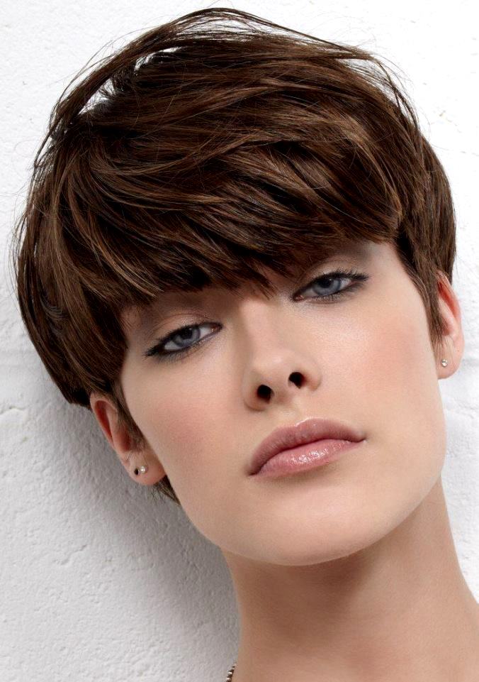 Зачіски з довгою чубчиком | Зачіски з довгою чубчиком фото