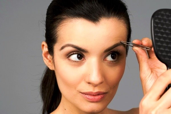 Як правильно вищипувати брови | Правильно вищипувати брови відео, фото Як правильно вищипувати брови | Правильно вищипувати брови відео, фото