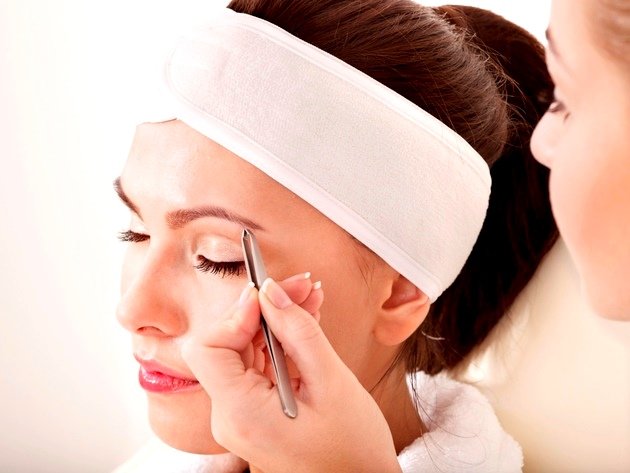 Як зробити брови гущі | Як зробити вії густими: народні рецепти Як зробити брови гущі | Як зробити вії густими: народні рецепти