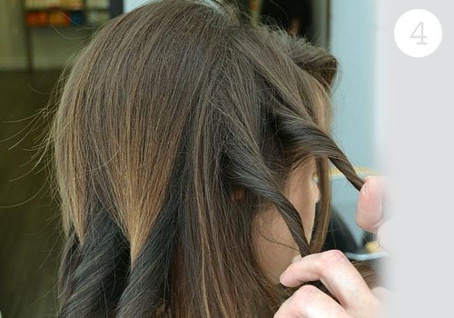 Оригінальна коса на середні волосся   покрокова схема зачіски з фото
