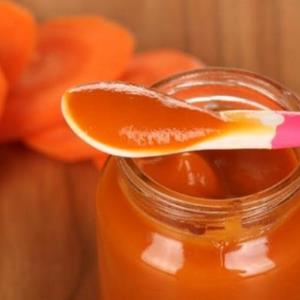 Яблучне пюре для немовляти   як приготувати своїми руками зі свіжих яблук? Можна додавати фрукти моркву?
