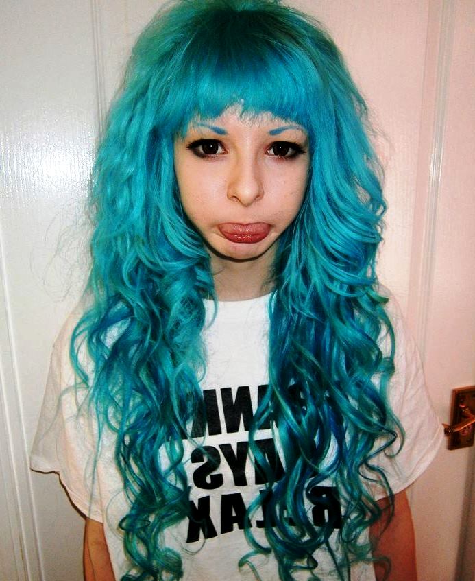 Яскраві фарби для волосся | Фарби для волосся яскравих кольорів