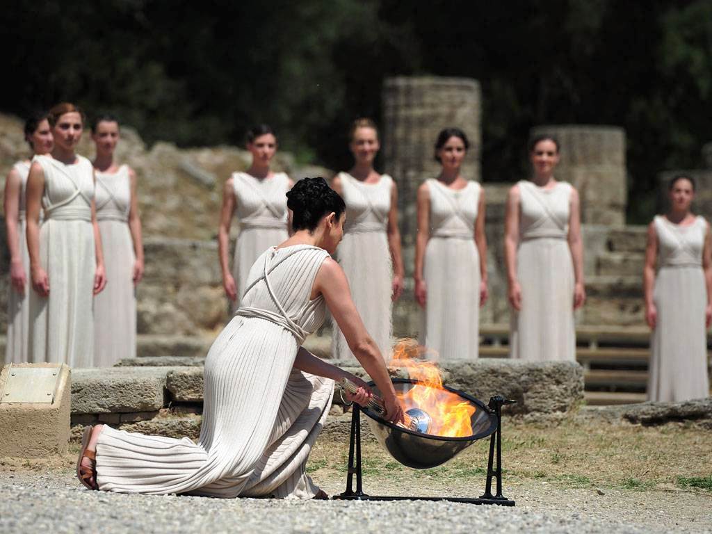 Довгі сукні в грецькому стилі | Сукні в стилі грецьких богинь