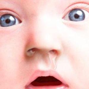 У немовляти закладений ніс   що потрібно робити для боротьби з недугою? Якщо закладеність протікає без соплів?