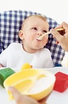 Запор у немовляти: вікові особливості та способи лікування