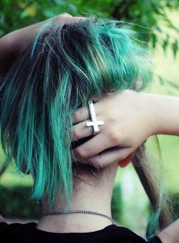 Зелені волосся | Як пофарбувати волосся в зелений колір