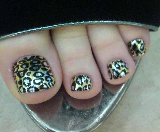 Фольга для нігтів | Дизайн нігтів з фольгою