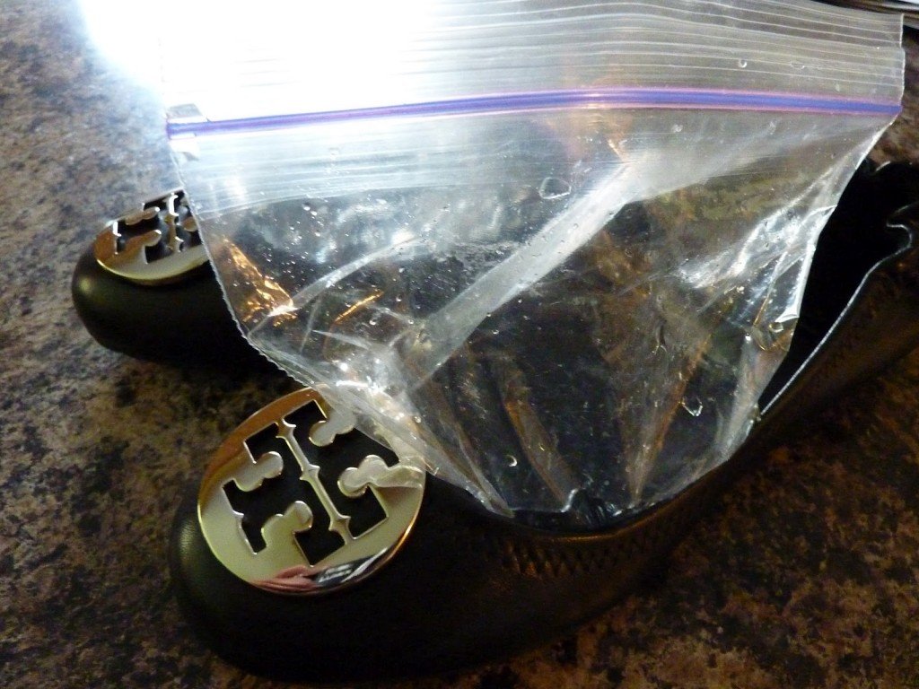 Як розтягнути взуття | Як розтягнути взуття в домашніх умовах