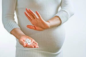 Чому у вагітної жінки розвивається гемморой
