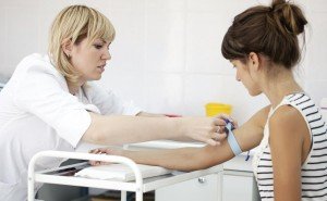 Як боротися з вуграми, і які аналізи потрібно здати перед лікуванням