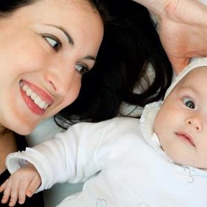 Причини появи білого нальоту на язиці у немовляти. Методи лікування хвороби.