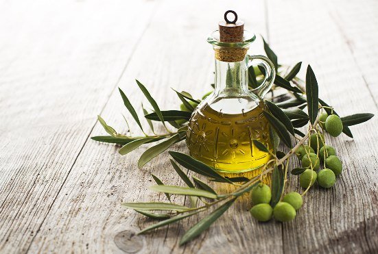 Оливкова масло для вій, волосся та шкіри обличчя