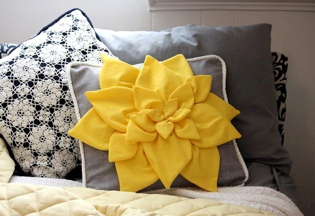 Подушки квіти | Подушка троянда, ромашка, мак