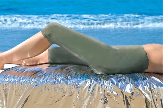 Обгортання блакитною глиною