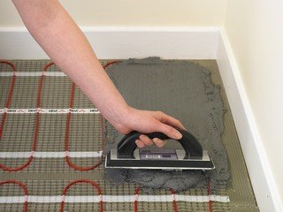 Монтаж теплої підлоги під лінолеум