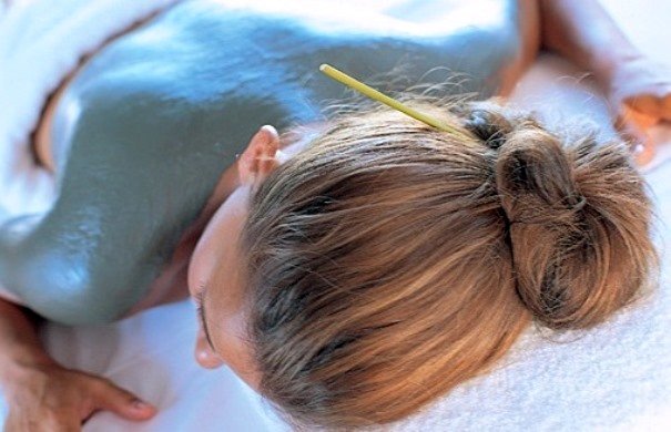 Обгортання блакитною глиною Обгортання блакитною глиною