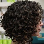 Стрижки на кучеряве волосся | Стрижки на середні кучеряве волосся Стрижки на кучеряве волосся | Стрижки на середні кучеряве волосся