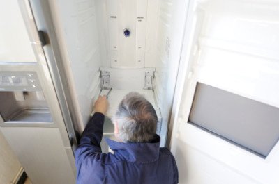 Самостійний ремонт холодильника: налагодження та ремонт