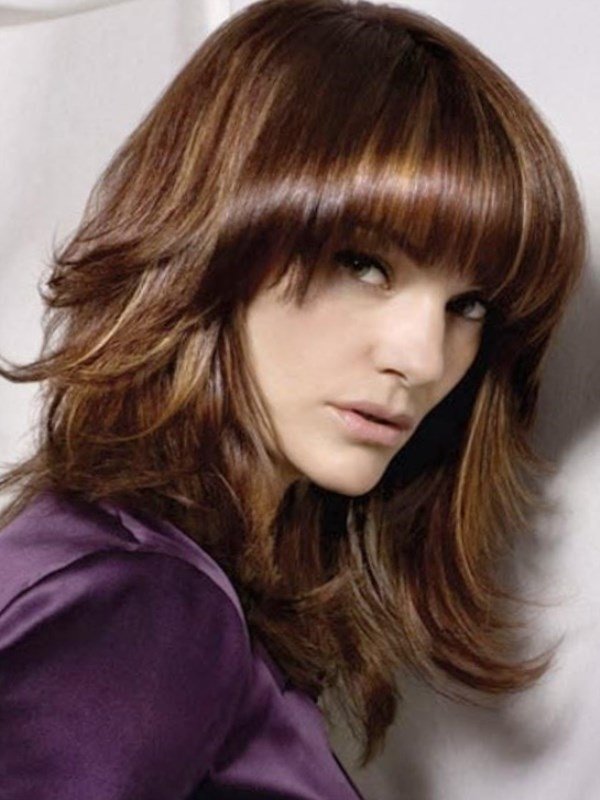 Зачіска драбинка на середні волосся Зачіска драбинка на середні волосся