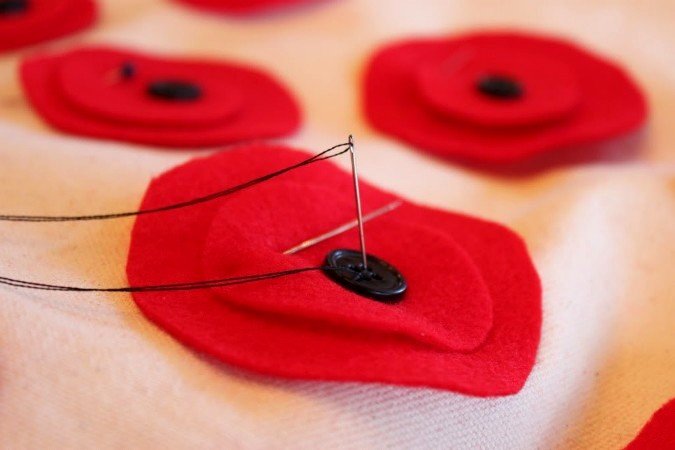 Подушки квіти | Подушка троянда, ромашка, мак