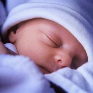 Шкала Апгара новонароджених в таблиці, як відбувається оцінка функцій організму? Яким чином виводяться результати дослідження?