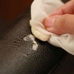 Як прибрати жуйку з одягу | Як видалити жуйку з одягу