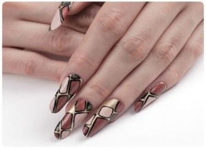 Дизайн для довгих нігтів «Структурні квадрати»