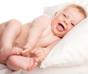 Поговоримо про режим дня дитини в 3 місяці: годування, розвиток, сон