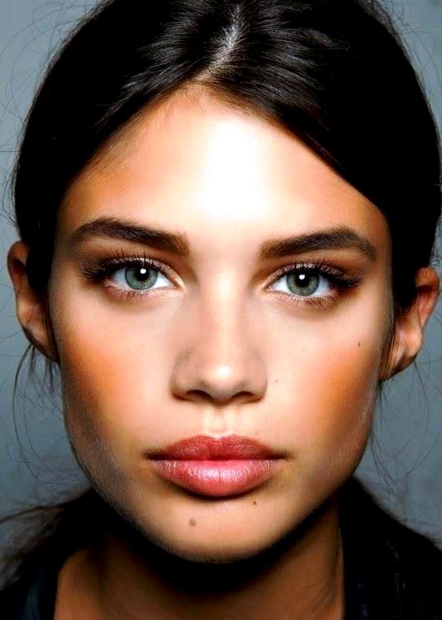 Як правильно вищипувати брови | Правильно вищипувати брови відео, фото Як правильно вищипувати брови | Правильно вищипувати брови відео, фото