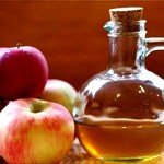 Яблучний оцет для обличчя | Маски з яблучним оцтом