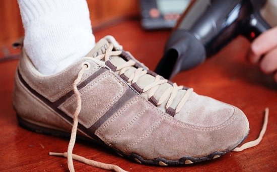 Як розтягнути взуття | Як розтягнути взуття в домашніх умовах