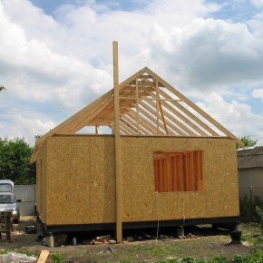 Фотозвіт (58 фото) про те як побудувати недорого будинок за 45 днів