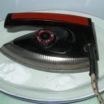 Як почистити праску в домашніх умовах