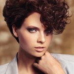 Стрижки на кучеряве волосся | Стрижки на середні кучеряве волосся Стрижки на кучеряве волосся | Стрижки на середні кучеряве волосся