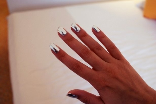 Фольга для нігтів | Дизайн нігтів з фольгою