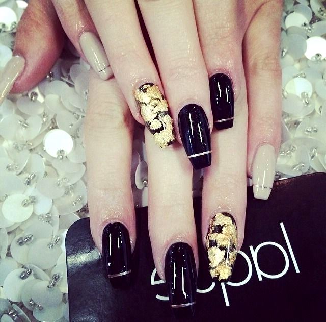 Фольга для нігтів | Дизайн нігтів з фольгою