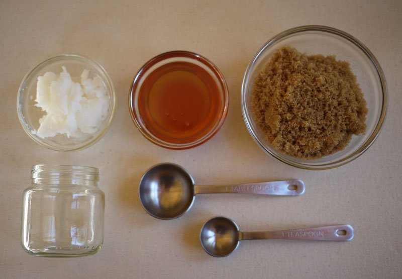 Домашній цукровий скраб для губ   рецепт, як зробити своїми руками