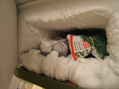 Краплинна система розморожування холодильника: переваги та недоліки