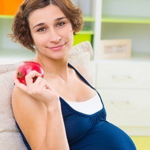 Як підвищити гемоглобін при вагітності до норми з допомогою народних засобів?