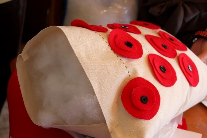 Подушки квіти | Подушка троянда, ромашка, мак