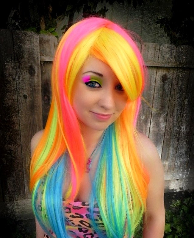Яскраві фарби для волосся | Фарби для волосся яскравих кольорів