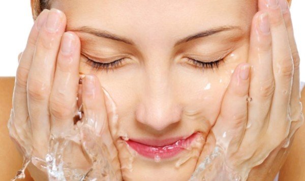 Як очистити шкіру від прищів: найкращі рецепти масок