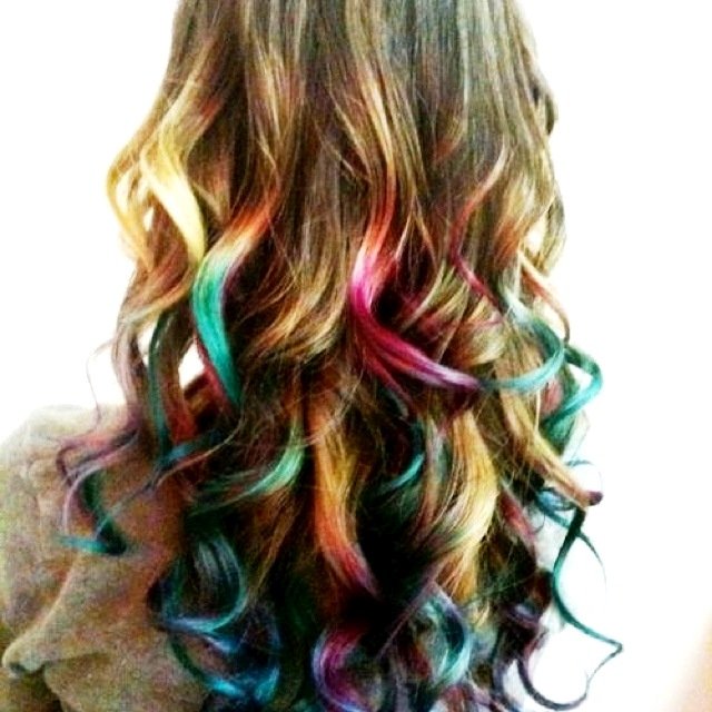 Яскраві фарби для волосся | Фарби для волосся яскравих кольорів