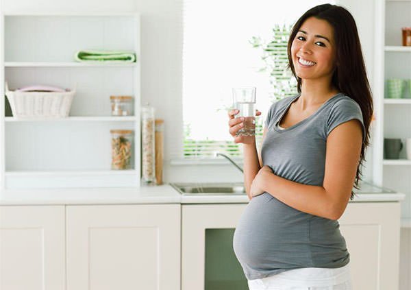 Що робити з кривавим гемороєм під час вагітності?
