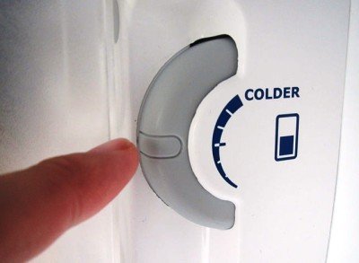 Скільки градусів в холодильнику: встановлюємо температуру