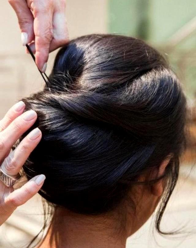 Зачіска валик | Як зробити зачіску з валиком