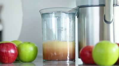 Краща соковижималка для яблук: вітчизняна або імпортна