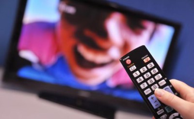 Чому не включається телевізор: причини і їх виправлення