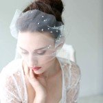 Весільні зачіски з фатою