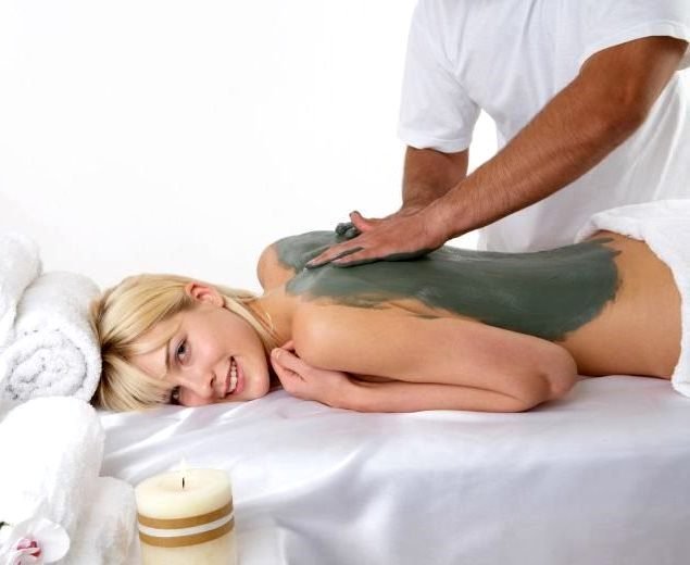 Обгортання блакитною глиною Обгортання блакитною глиною